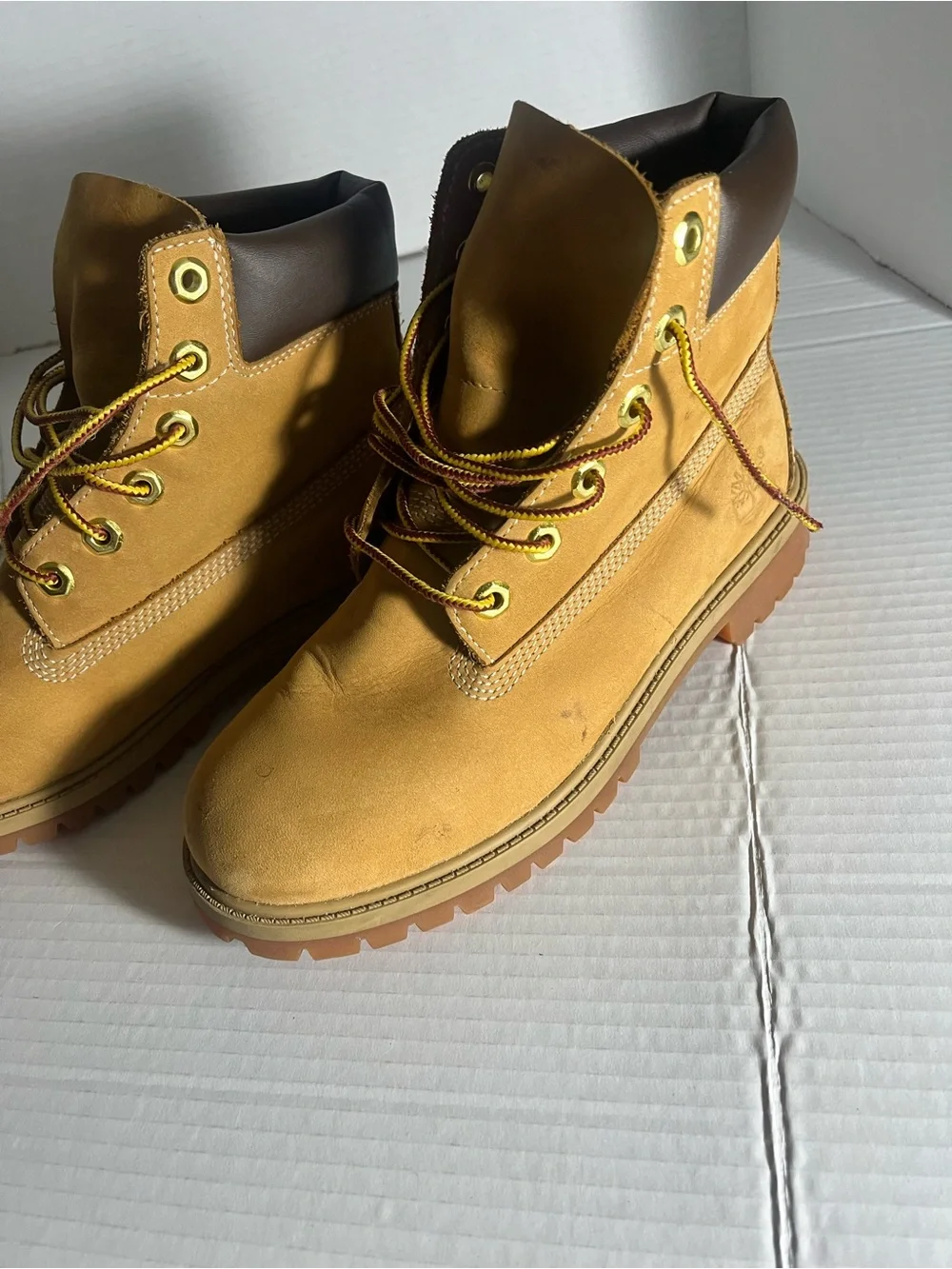 Timberland boots size 4.5 boys